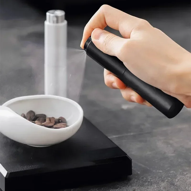 Tace na filiżanki do dozowania – Coffee Equipment Set recenzja i cena