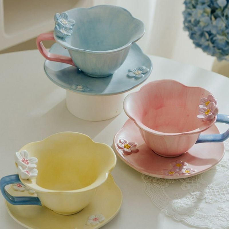 Zestaw filiżanki i spodka do k – Coffee Equipment Set recenzja i cena